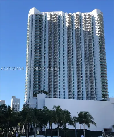 350 S Miami Avenue Miami FL 33130