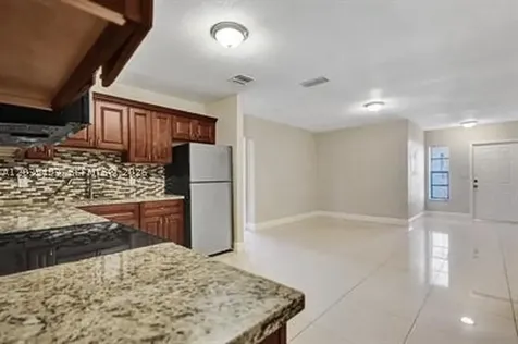 4041 NW 30th Terrace Lauderdale Lakes FL 33309