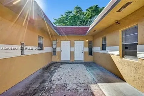 4041 NW 30th Terrace Lauderdale Lakes FL 33309