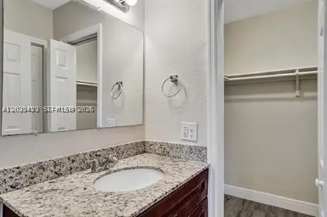 4041 NW 30th Terrace Lauderdale Lakes FL 33309