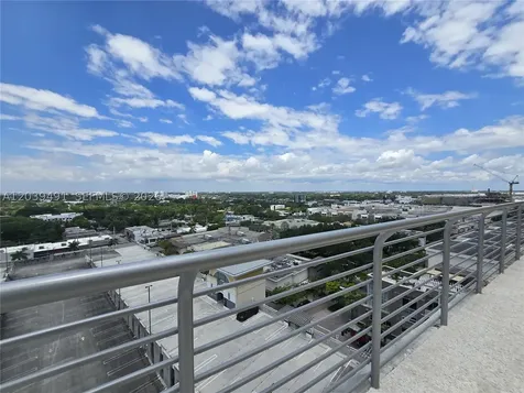 90 NE 32nd Street Miami FL 33137
