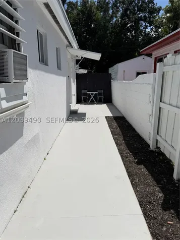227 SW 26th Road Miami FL 33129