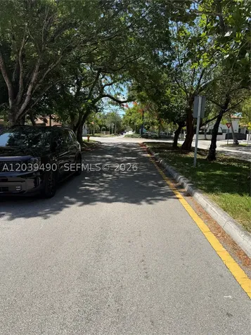 227 SW 26th Road Miami FL 33129