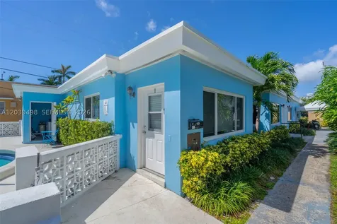 2120 Biarritz Drive Miami Beach FL 33141