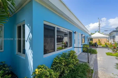 2120 Biarritz Drive Miami Beach FL 33141