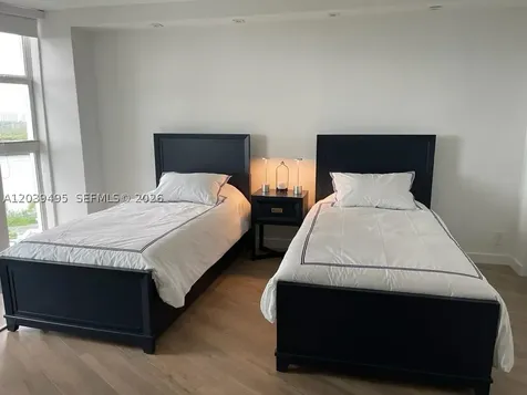 100 Bayview Drive Sunny Isles Beach FL 33160