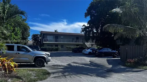 1522 NE 34th Court Oakland Park FL 33334