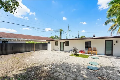 3040 NW 93rd Street Miami FL 33147