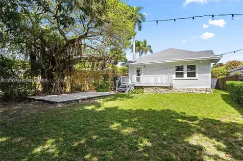 2434 SW 15th Street Miami FL 33145