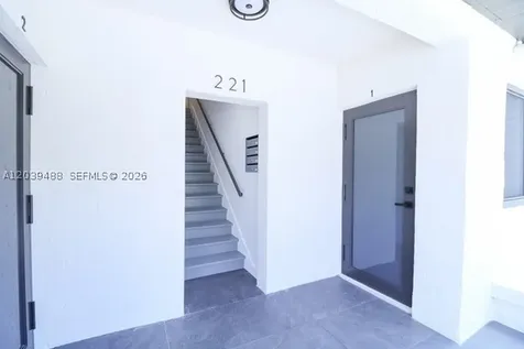 221 SW 11th Avenue Miami FL 33130