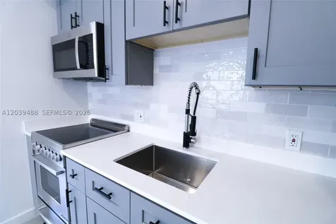 221 SW 11th Avenue Miami FL 33130