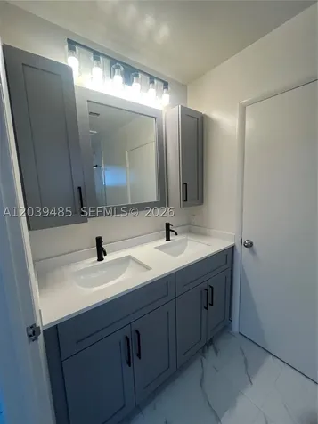 28 E 20th Street Hialeah FL 33010