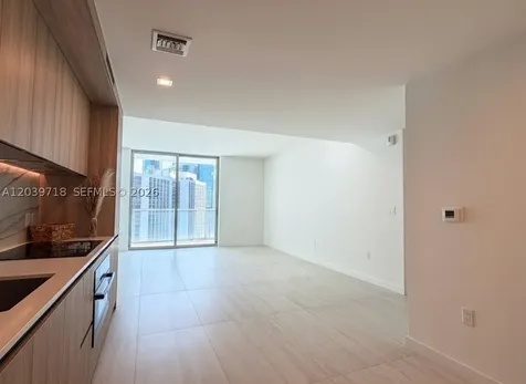 77 SE 5th Street Miami FL 33131