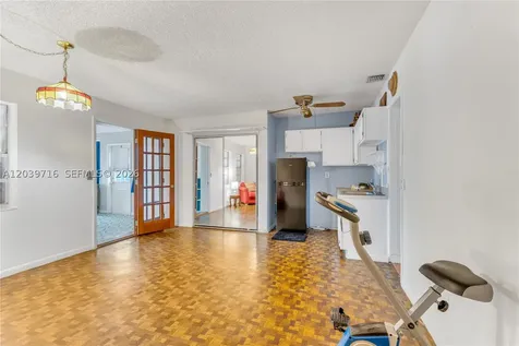 551 NW 99th Way Pembroke Pines FL 33024