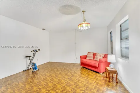 551 NW 99th Way Pembroke Pines FL 33024