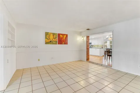 551 NW 99th Way Pembroke Pines FL 33024