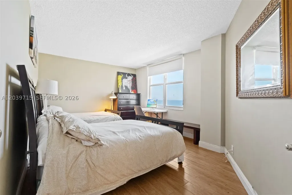 3725 S Ocean Drive Hollywood FL 33019
