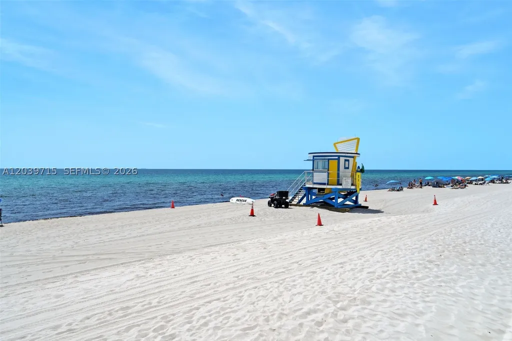 3725 S Ocean Drive Hollywood FL 33019