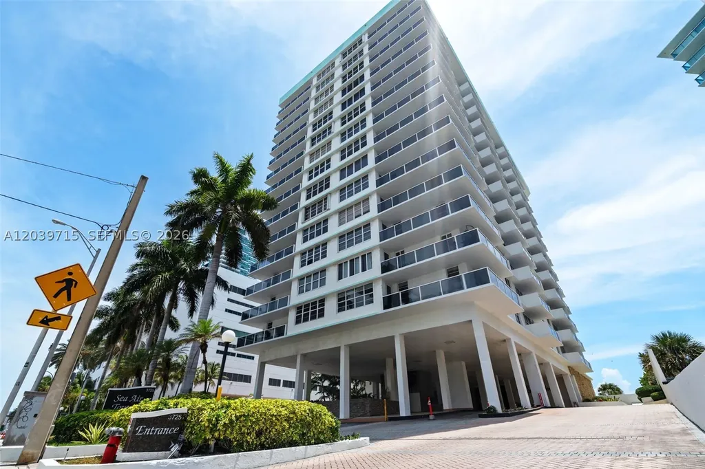 3725 S Ocean Drive Hollywood FL 33019