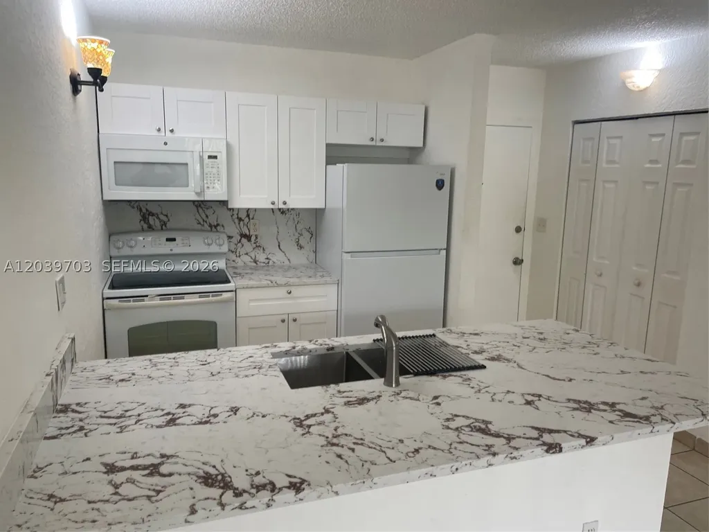 2401 Riverside Drive Coral Springs FL 33065