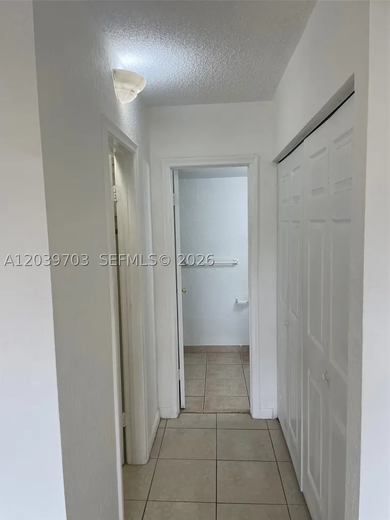 2401 Riverside Drive Coral Springs FL 33065