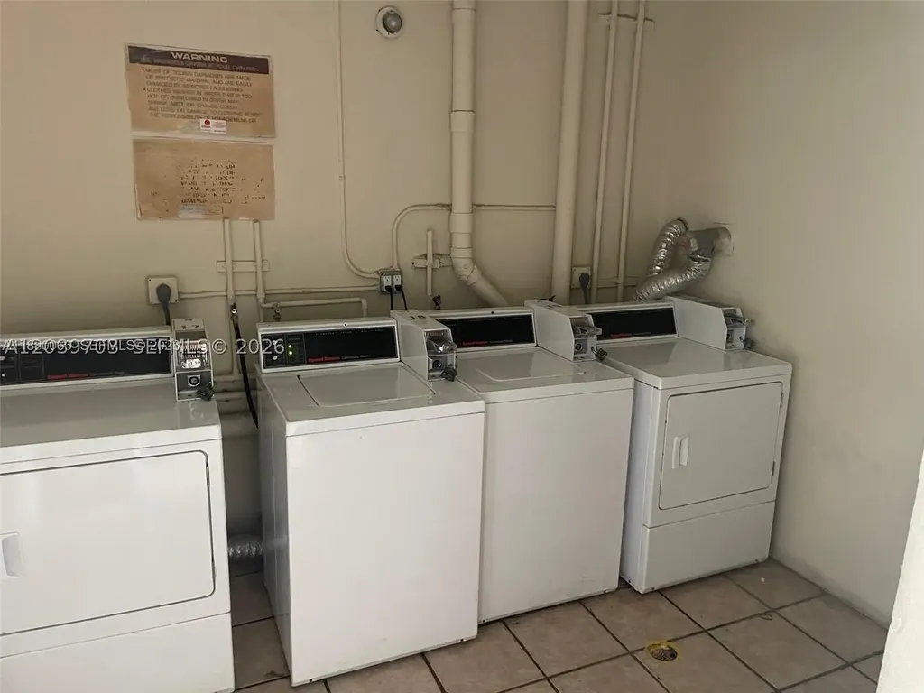 2401 Riverside Drive Coral Springs FL 33065