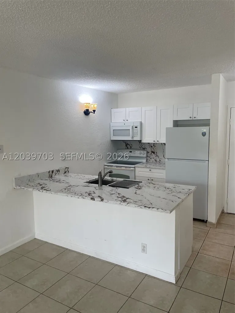 2401 Riverside Drive Coral Springs FL 33065