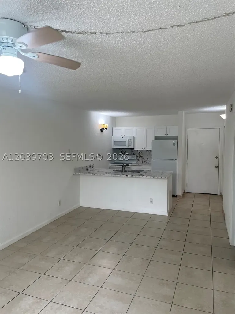 2401 Riverside Drive Coral Springs FL 33065