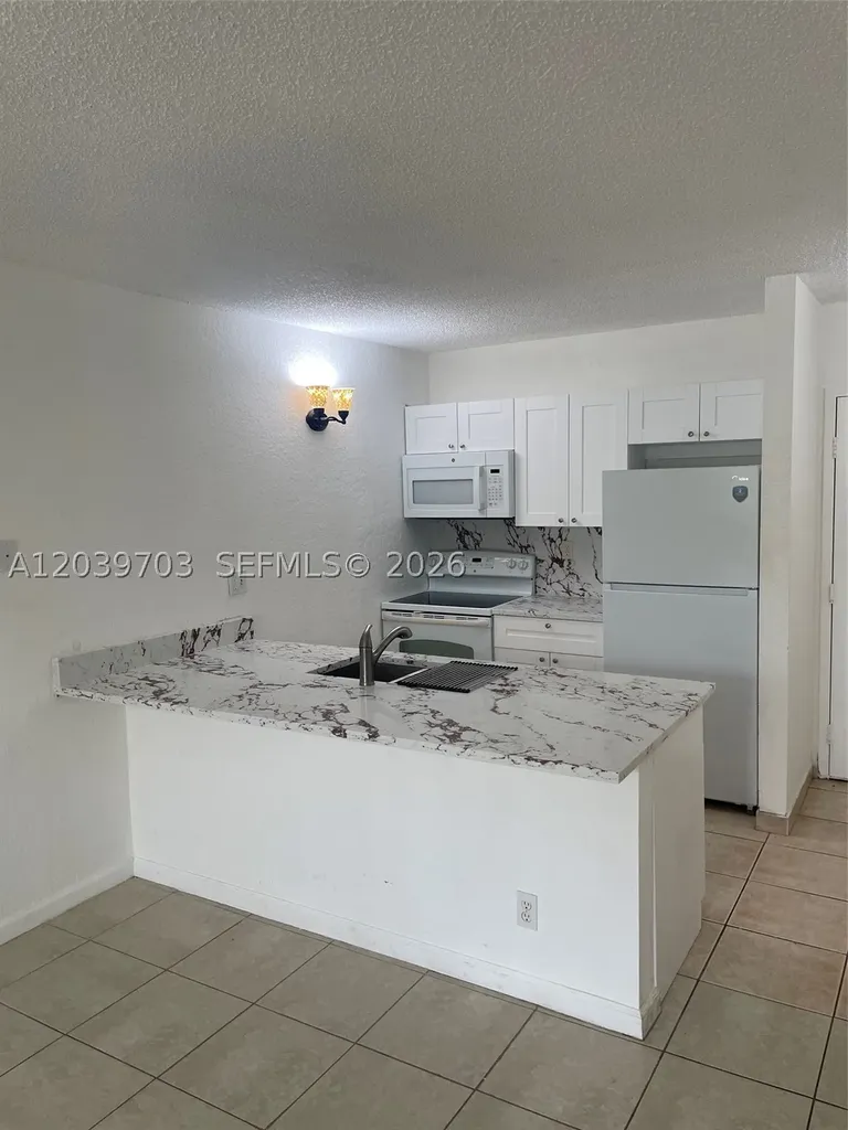 2401 Riverside Drive Coral Springs FL 33065