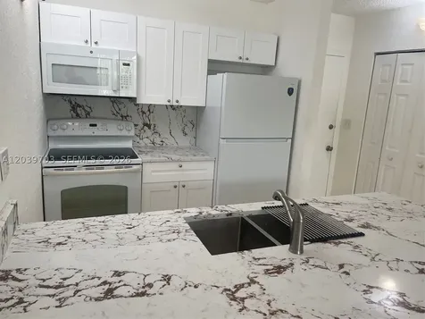 2401 Riverside Drive Coral Springs FL 33065