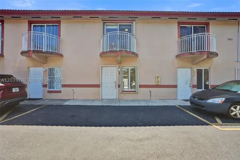 990 NW 78th Avenue Miami FL 33126
