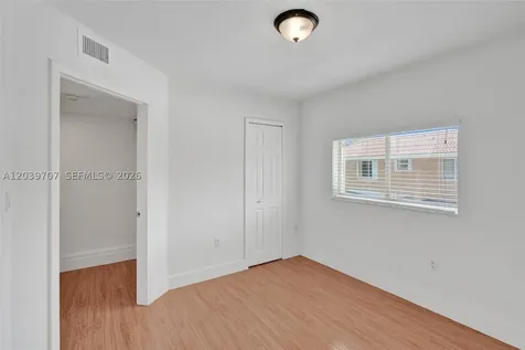 990 NW 78th Avenue Miami FL 33126