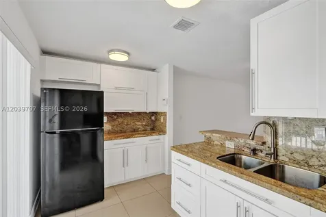 990 NW 78th Avenue Miami FL 33126