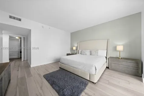 2600 E Hallandale Beach Boulevard Hallandale Beach FL 33009