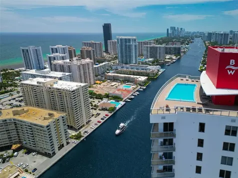2600 E Hallandale Beach Boulevard Hallandale Beach FL 33009