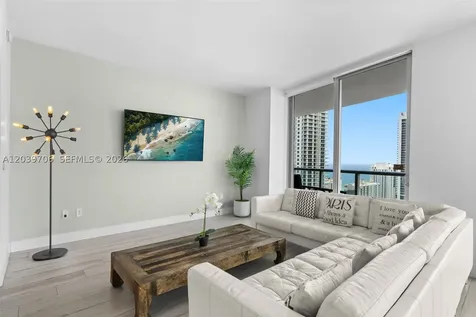 2600 E Hallandale Beach Boulevard Hallandale Beach FL 33009