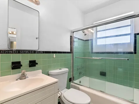 20 Park Drive Bal Harbour FL 33154