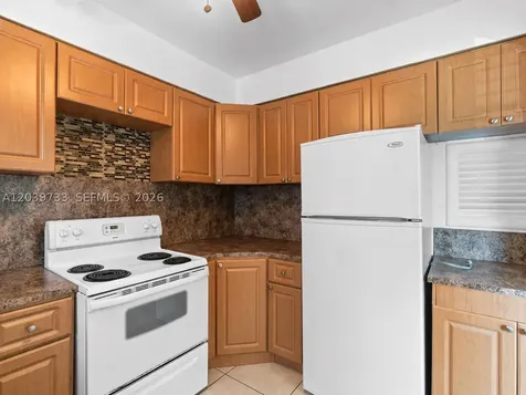 20 Park Drive Bal Harbour FL 33154