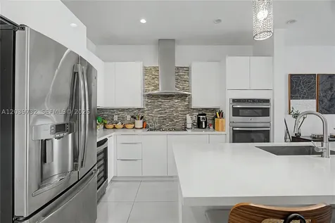 10260 NW 63rd Terrace Miami FL 33178