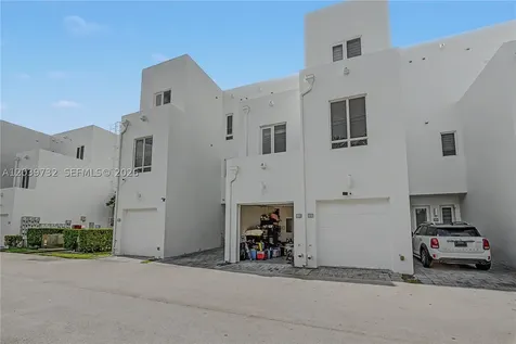 10260 NW 63rd Terrace Miami FL 33178