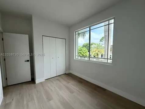 2425 SW 6th Street Miami FL 33135