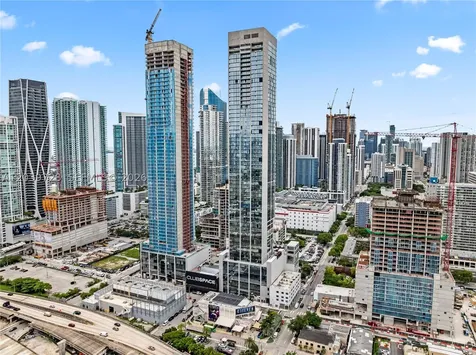 20 NE 11th Street Miami FL 33132