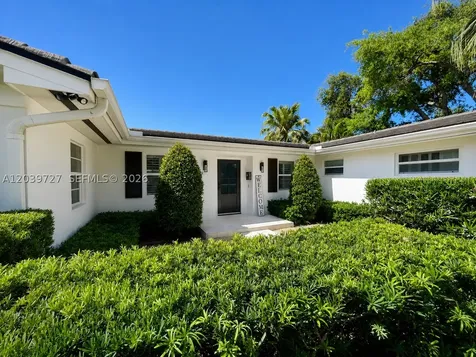 8725 SW 160 Street Palmetto Bay FL 33157