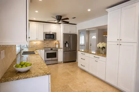8725 SW 160 Street Palmetto Bay FL 33157