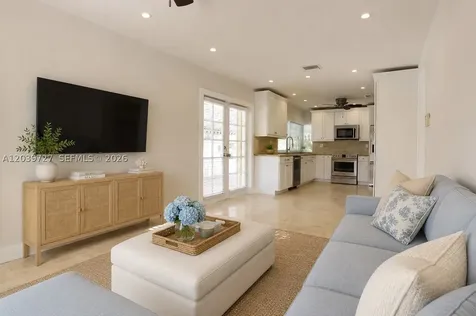8725 SW 160 Street Palmetto Bay FL 33157
