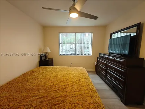 601 Ives Dairy Road Miami FL 33179
