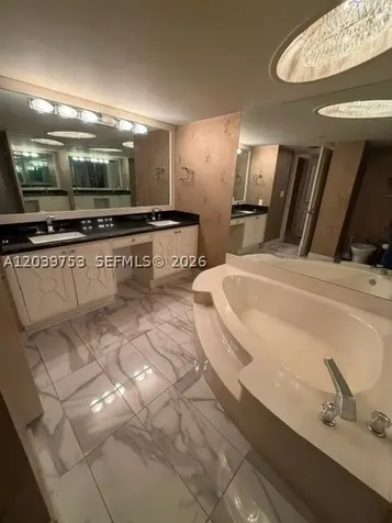 2000 Towerside Terrace Miami FL 33138
