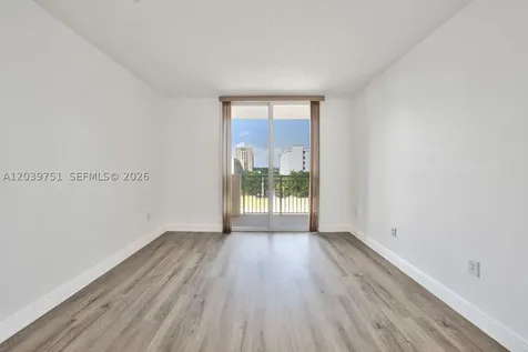 215 SW 42nd Avenue Miami FL 33134