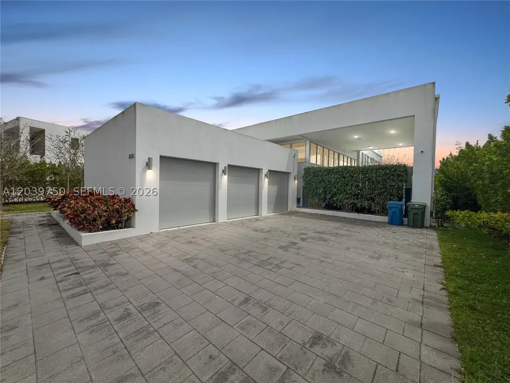 16582 S Botaniko Drive S Weston FL 33326