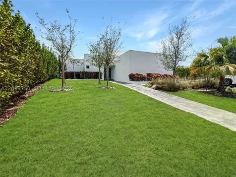 16582 S Botaniko Drive S Weston FL 33326